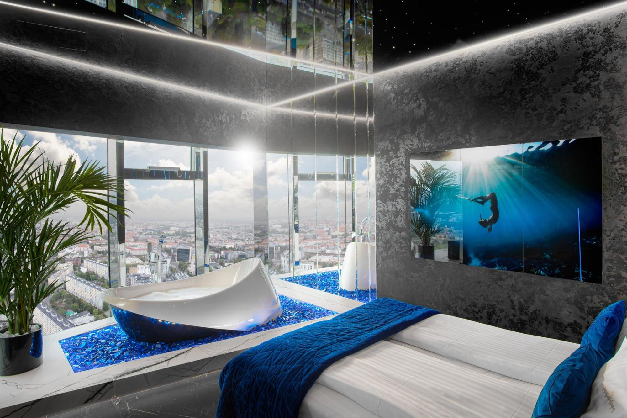30Th+ Floor Apartments In Sky Tower 브로츠와프 외부 사진