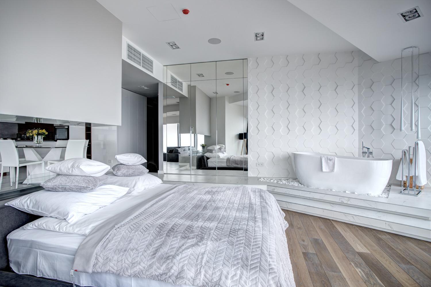 30Th+ Floor Apartments In Sky Tower 브로츠와프 외부 사진